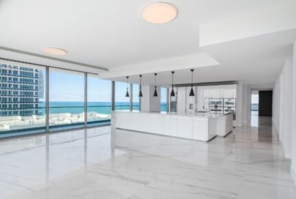 Open Kitchen