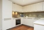 U-Shaped Kitchen - Image 10