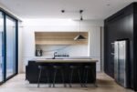U-Shaped Kitchen - Image 5